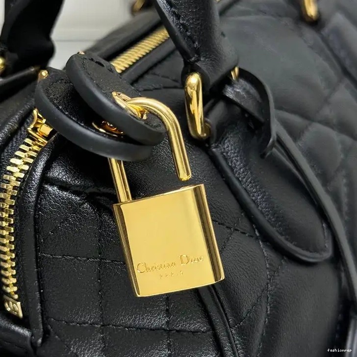 Fashionrep 2411YA0258 Bags Dio 0825